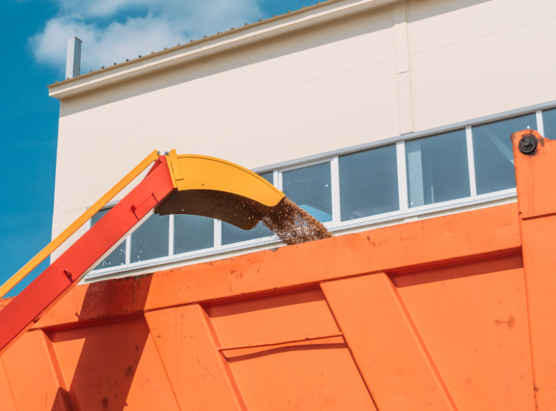 maquina implemento agricola